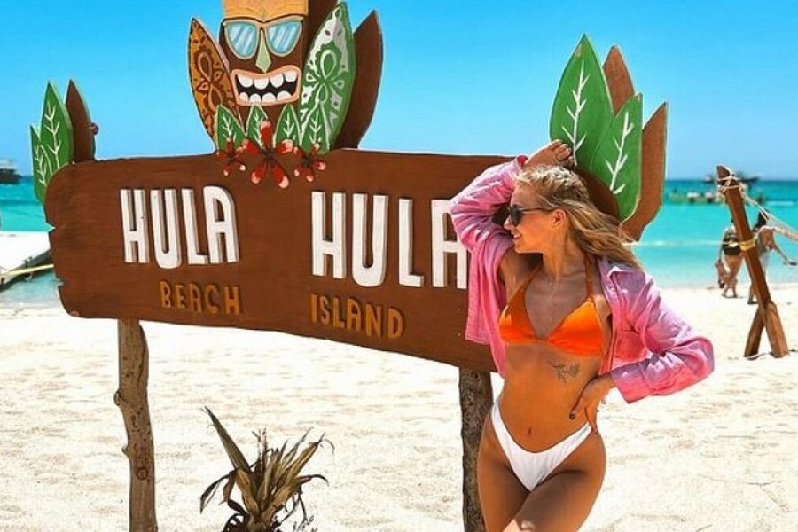 Hula Hula beach island